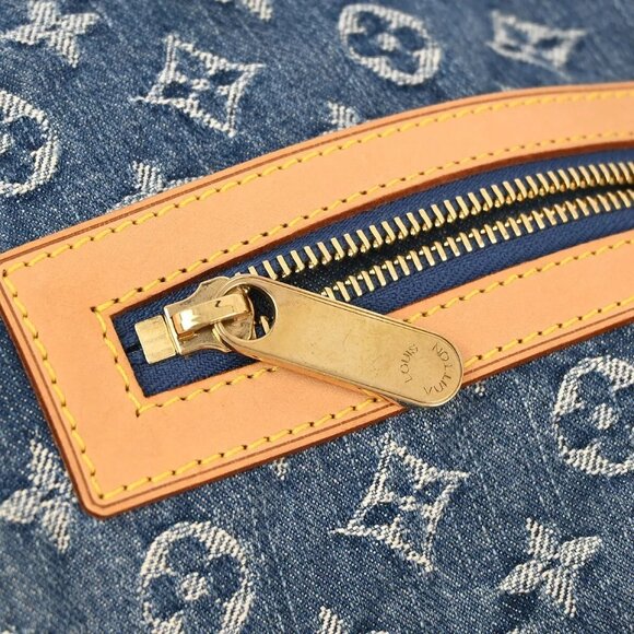 Louis Vuitton Blue Monogram Denim Baggy GM Shoulder Bag - Picture 4 of 11